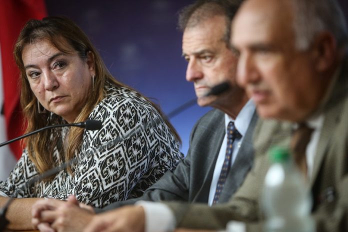 Cabildo anuncia proyecto de ley sobre deudores