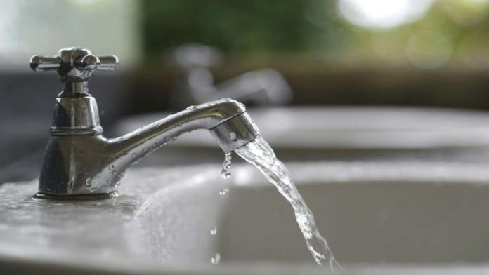 CANILLA DE AGUA (1)