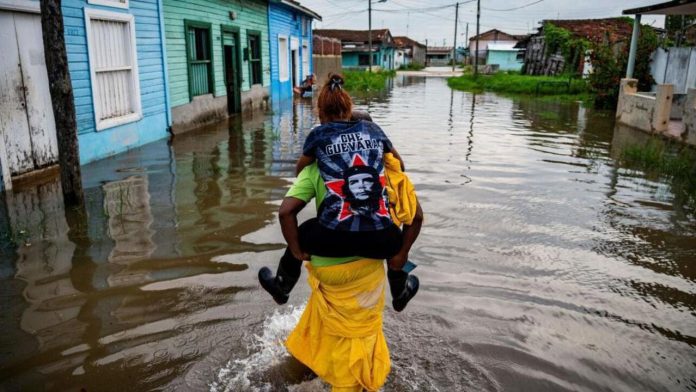 Florida, Uruguay, inundada (1)